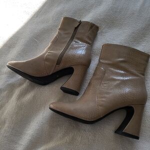 Impo Tan Heeled Boots